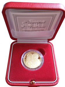 Золотая монета "Святое семейство" в футляре и с сертификатом