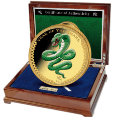 Золотая монета "Год Змеи" 5 унций Палау