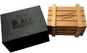 Серебряная монета "Чёрный носорог" 2 доллара Ниуе 2015 в футляре