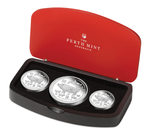 20-2019-YearOfThePig-Silver-3CoinSet-Proof-InCase-LowRes